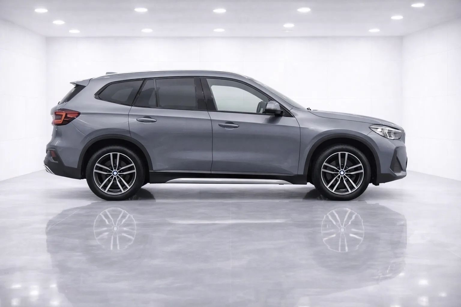 2023 BMW X1 28i - Photo 6